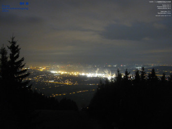 Snímek    2.11.2025 v 22:00