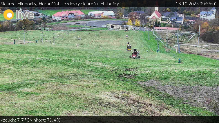 Skiareál Hlubočky - Horní část sjezdovky skiareálu Hlubočky - 28.10.2025 v 09:55 Skiareál Hlubočky - Horní část sjezdovky skiareálu Hlubočky - 28.10.2025 v 09:55