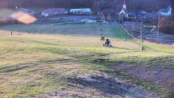 Horní část sjezdovky skiareálu Hlubočky