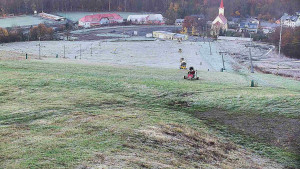 Skiareál Hlubočky - Horní část sjezdovky skiareálu Hlubočky - 31.10.2025 v 07:15 Skiareál Hlubočky - Horní část sjezdovky skiareálu Hlubočky - 31.10.2025 v 07:15