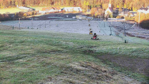 Skiareál Hlubočky - Horní část sjezdovky skiareálu Hlubočky - 31.10.2025 v 07:50 Skiareál Hlubočky - Horní část sjezdovky skiareálu Hlubočky - 31.10.2025 v 07:50