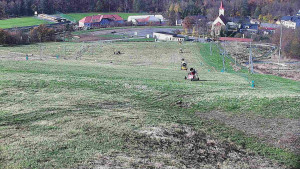 Skiareál Hlubočky - Horní část sjezdovky skiareálu Hlubočky - 31.10.2025 v 10:45 Skiareál Hlubočky - Horní část sjezdovky skiareálu Hlubočky - 31.10.2025 v 10:45