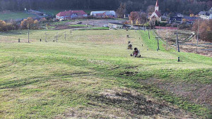 Skiareál Hlubočky - Horní část sjezdovky skiareálu Hlubočky - 31.10.2025 v 15:00 Skiareál Hlubočky - Horní část sjezdovky skiareálu Hlubočky - 31.10.2025 v 15:00