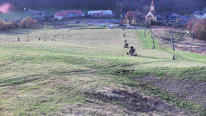 Skiareál Hlubočky - Horní část sjezdovky skiareálu Hlubočky - 31.10.2025 v 15:30 Skiareál Hlubočky - Horní část sjezdovky skiareálu Hlubočky - 31.10.2025 v 15:30