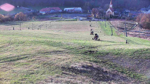 Skiareál Hlubočky - Horní část sjezdovky skiareálu Hlubočky - 31.10.2025 v 15:35 Skiareál Hlubočky - Horní část sjezdovky skiareálu Hlubočky - 31.10.2025 v 15:35