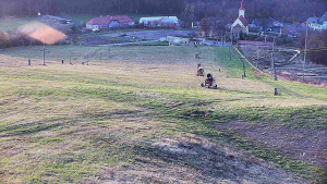 Skiareál Hlubočky - Horní část sjezdovky skiareálu Hlubočky - 31.10.2025 v 16:10 Skiareál Hlubočky - Horní část sjezdovky skiareálu Hlubočky - 31.10.2025 v 16:10