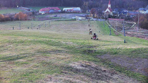Skiareál Hlubočky - Horní část sjezdovky skiareálu Hlubočky - 31.10.2025 v 16:25 Skiareál Hlubočky - Horní část sjezdovky skiareálu Hlubočky - 31.10.2025 v 16:25