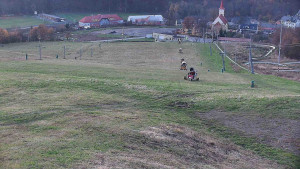 Skiareál Hlubočky - Horní část sjezdovky skiareálu Hlubočky - 31.10.2025 v 16:40 Skiareál Hlubočky - Horní část sjezdovky skiareálu Hlubočky - 31.10.2025 v 16:40