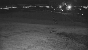 Skiareál Hlubočky - Horní část sjezdovky skiareálu Hlubočky - 31.10.2025 v 20:20 Skiareál Hlubočky - Horní část sjezdovky skiareálu Hlubočky - 31.10.2025 v 20:20