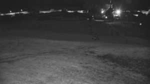 Skiareál Hlubočky - Horní část sjezdovky skiareálu Hlubočky - 31.10.2025 v 22:20 Skiareál Hlubočky - Horní část sjezdovky skiareálu Hlubočky - 31.10.2025 v 22:20