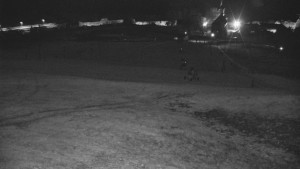 Skiareál Hlubočky - Horní část sjezdovky skiareálu Hlubočky - 31.10.2025 v 23:20 Skiareál Hlubočky - Horní část sjezdovky skiareálu Hlubočky - 31.10.2025 v 23:20