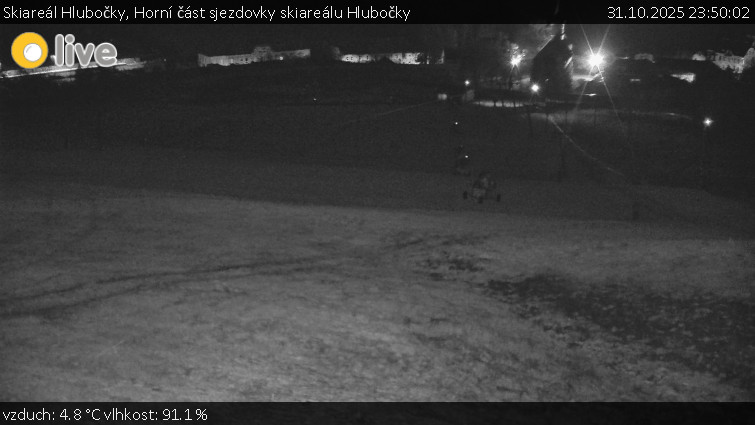Skiareál Hlubočky - Horní část sjezdovky skiareálu Hlubočky - 31.10.2025 v 23:50 Skiareál Hlubočky - Horní část sjezdovky skiareálu Hlubočky - 31.10.2025 v 23:50