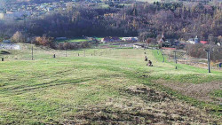 Horní část sjezdovky skiareálu Hlubočky