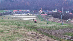 Horní část sjezdovky skiareálu Hlubočky