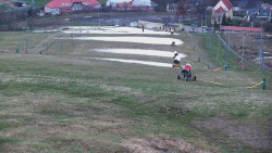 Horní část sjezdovky skiareálu Hlubočky