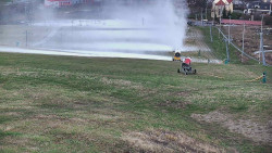 Horní část sjezdovky skiareálu Hlubočky