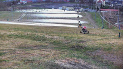 Horní část sjezdovky skiareálu Hlubočky