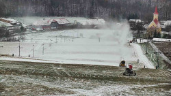 Horní část sjezdovky skiareálu Hlubočky