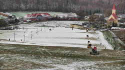 Horní část sjezdovky skiareálu Hlubočky