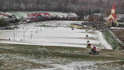 Horní část sjezdovky skiareálu Hlubočky