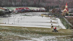 Horní část sjezdovky skiareálu Hlubočky