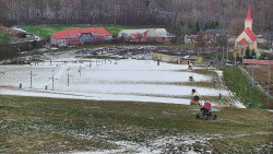 Horní část sjezdovky skiareálu Hlubočky