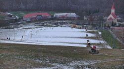 Horní část sjezdovky skiareálu Hlubočky