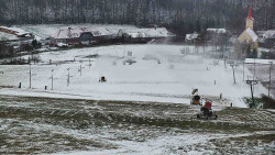 Horní část sjezdovky skiareálu Hlubočky