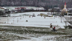 Horní část sjezdovky skiareálu Hlubočky