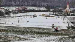 Horní část sjezdovky skiareálu Hlubočky