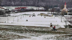 Horní část sjezdovky skiareálu Hlubočky
