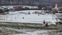 Horní část sjezdovky skiareálu Hlubočky