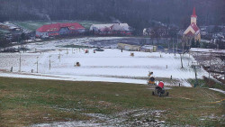 Horní část sjezdovky skiareálu Hlubočky