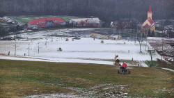 Horní část sjezdovky skiareálu Hlubočky