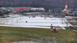 Horní část sjezdovky skiareálu Hlubočky