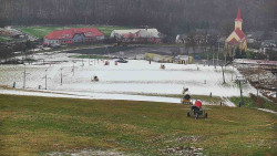 Horní část sjezdovky skiareálu Hlubočky