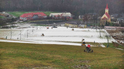 Horní část sjezdovky skiareálu Hlubočky