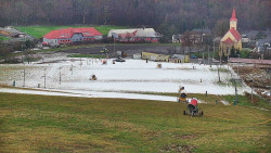 Horní část sjezdovky skiareálu Hlubočky