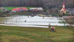 Horní část sjezdovky skiareálu Hlubočky