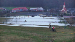 Horní část sjezdovky skiareálu Hlubočky