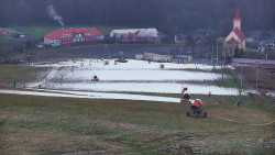 Horní část sjezdovky skiareálu Hlubočky