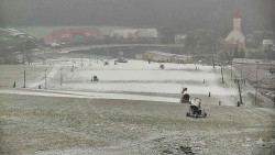 Horní část sjezdovky skiareálu Hlubočky