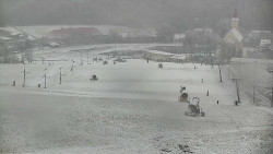 Horní část sjezdovky skiareálu Hlubočky