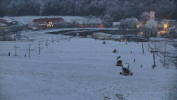 Horní část sjezdovky skiareálu Hlubočky