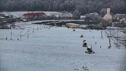 Horní část sjezdovky skiareálu Hlubočky