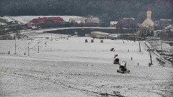 Horní část sjezdovky skiareálu Hlubočky