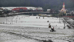 Horní část sjezdovky skiareálu Hlubočky
