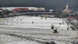 Horní část sjezdovky skiareálu Hlubočky