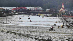 Horní část sjezdovky skiareálu Hlubočky