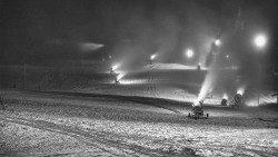 Horní část sjezdovky skiareálu Hlubočky